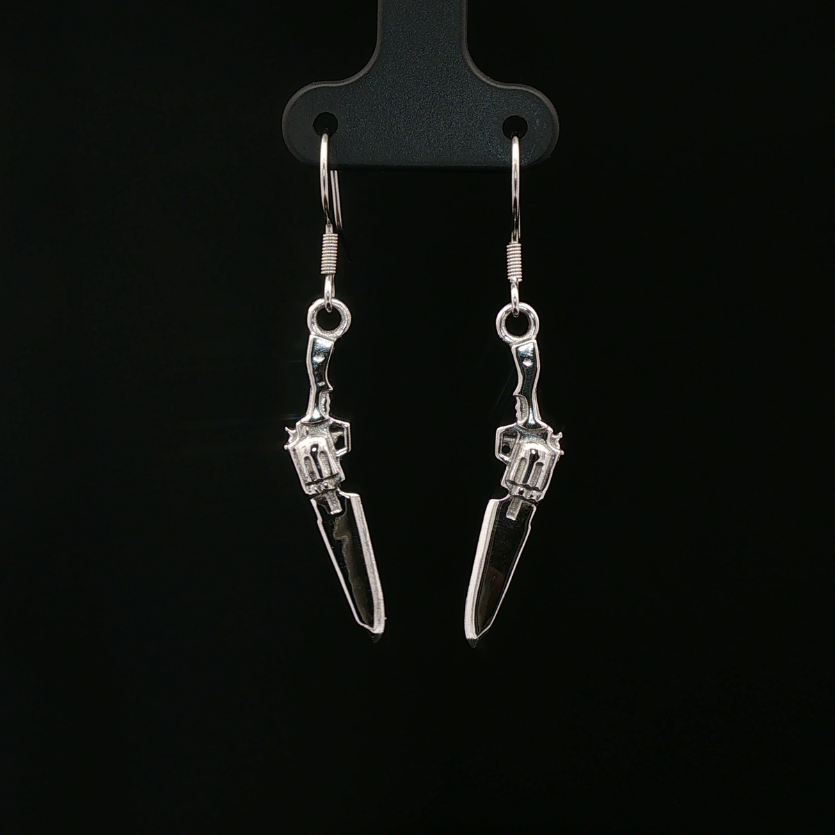 Final Fantasy 8 Gunblade Charm Earrings - Le Dragon Argenté