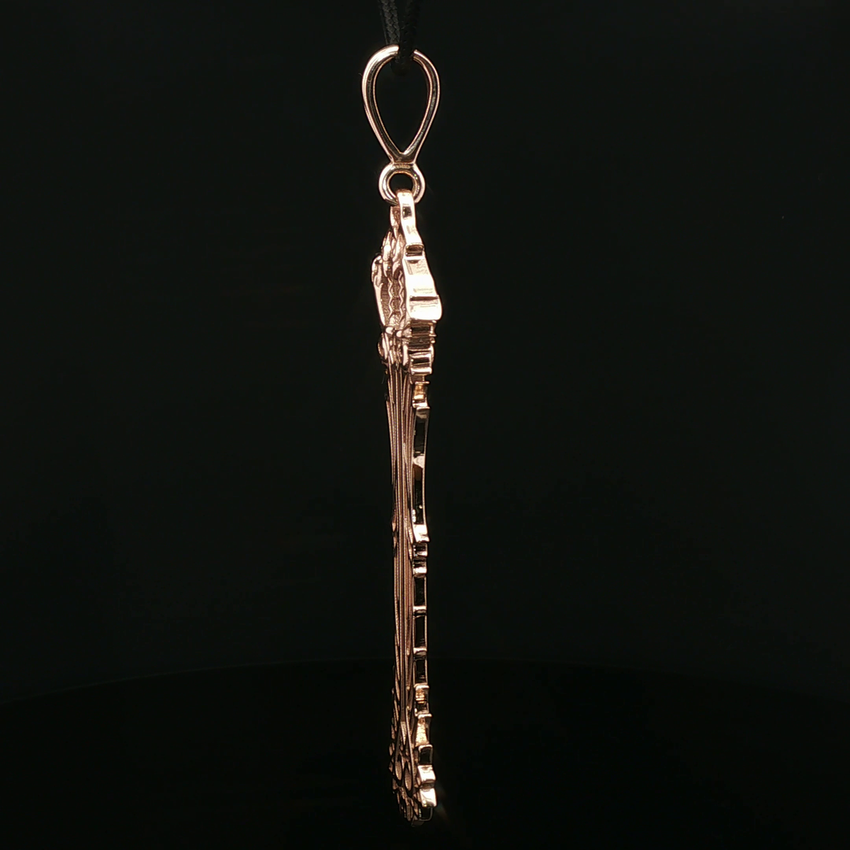 Kingdom Hearts Full Combined Keyblade Pendant in Antique Bronze - Le Dragon Argenté