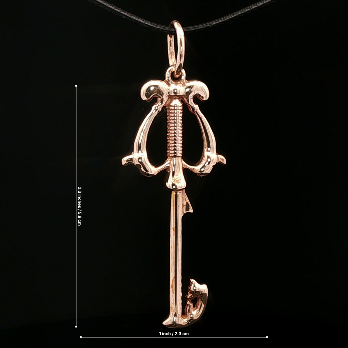 Kingdom Hearts Three Wishes Keyblade Pendant in Antique Bronze - Le Dragon Argenté