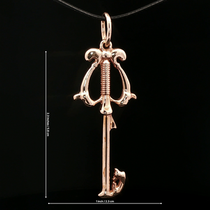Kingdom Hearts Three Wishes Keyblade Pendant in Antique Bronze - Le Dragon Argenté