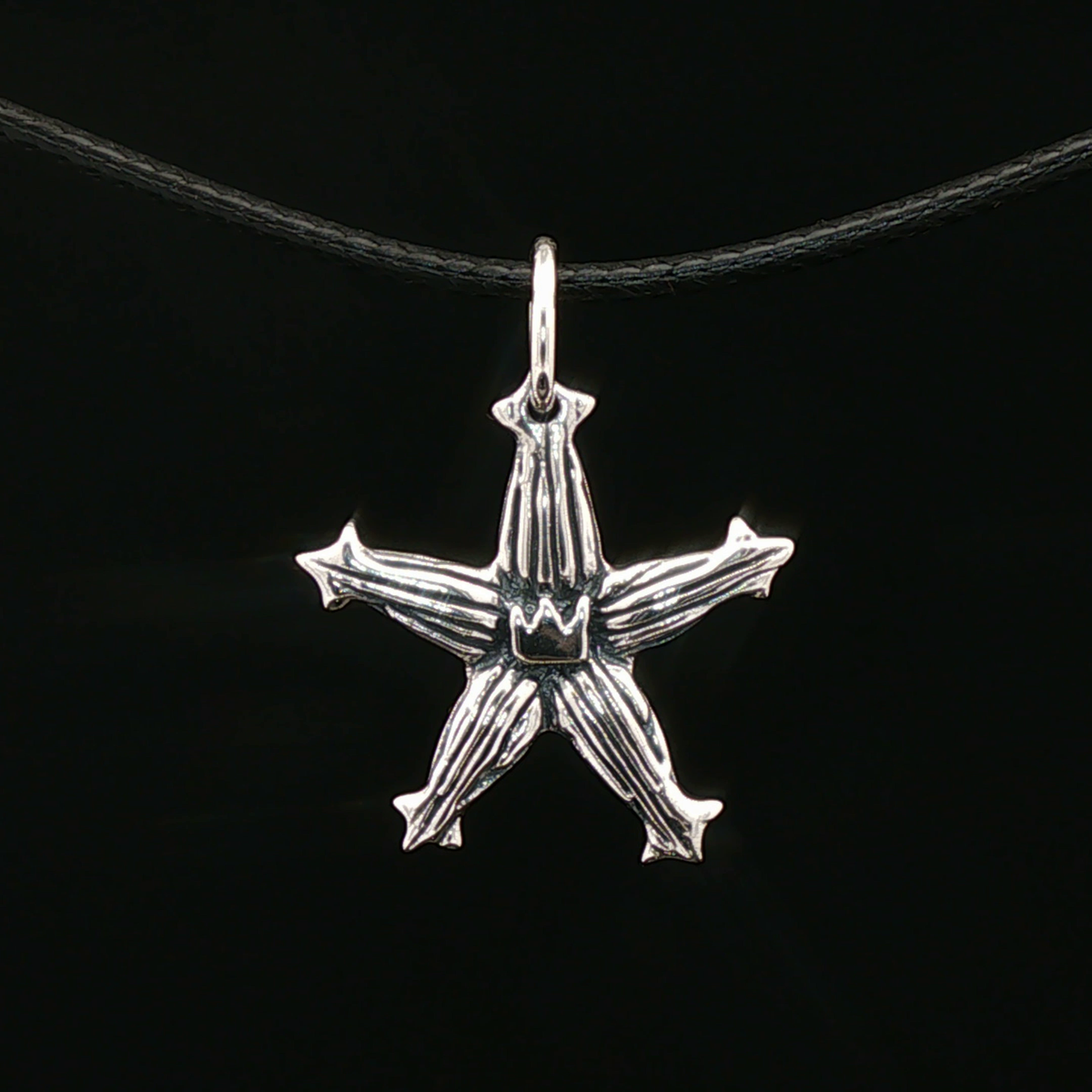 Kingdom Hearts Wayfinder Charm Pendant in Sterling Silver - Le Dragon Argenté
