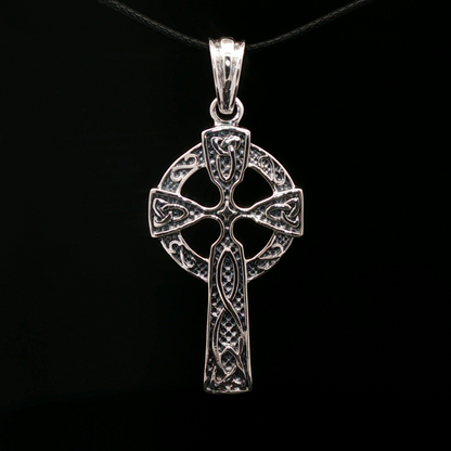 Large Celtic Cross in Sterling Silver - Le Dragon Argenté