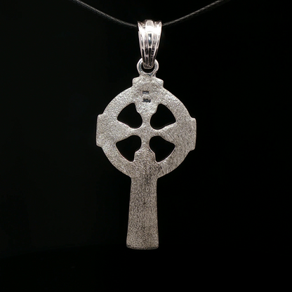 Large Celtic Cross in Sterling Silver - Le Dragon Argenté