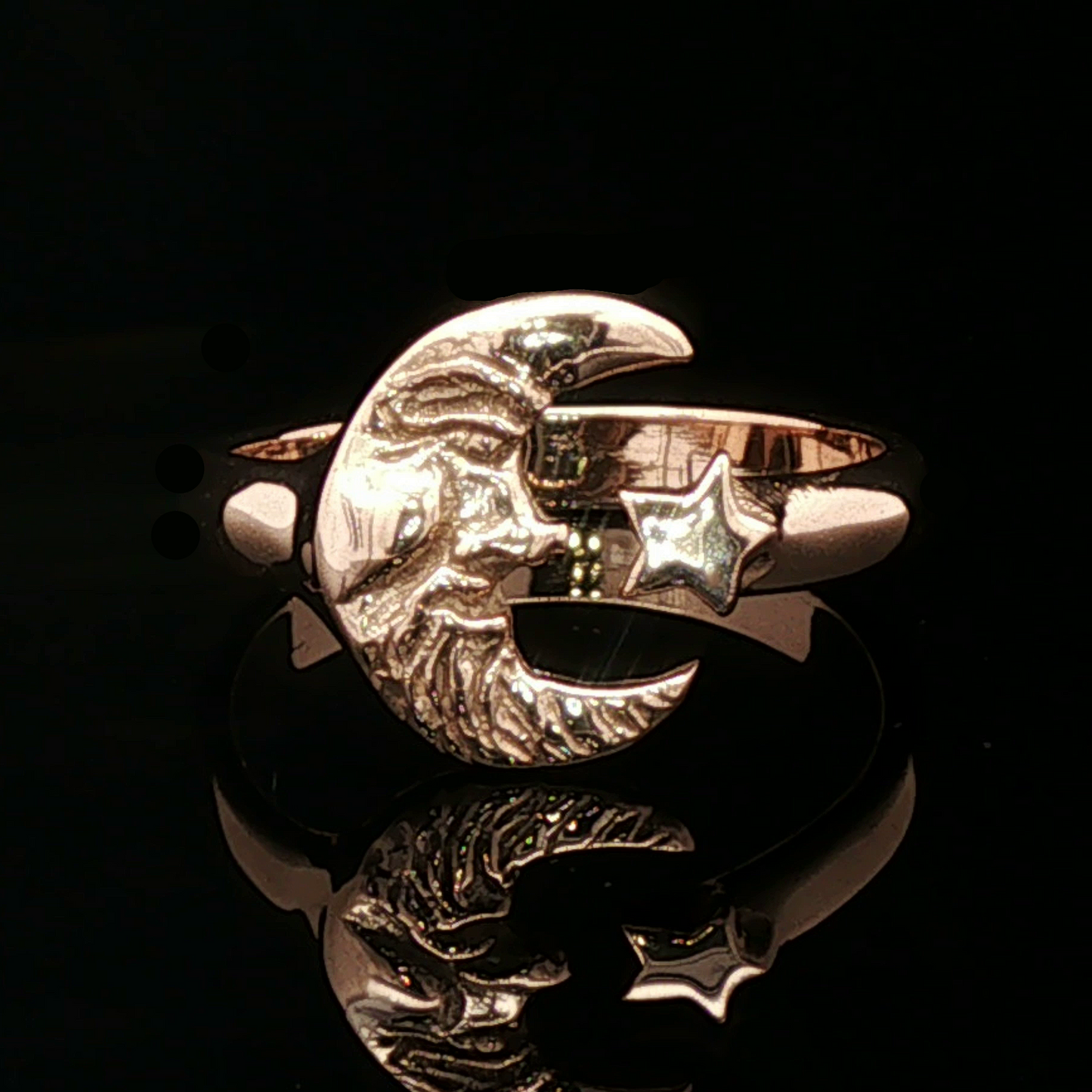 Man In The Moon Adjustable Ring In Sterling Silver Or Antique Bronze - Le Dragon Argenté