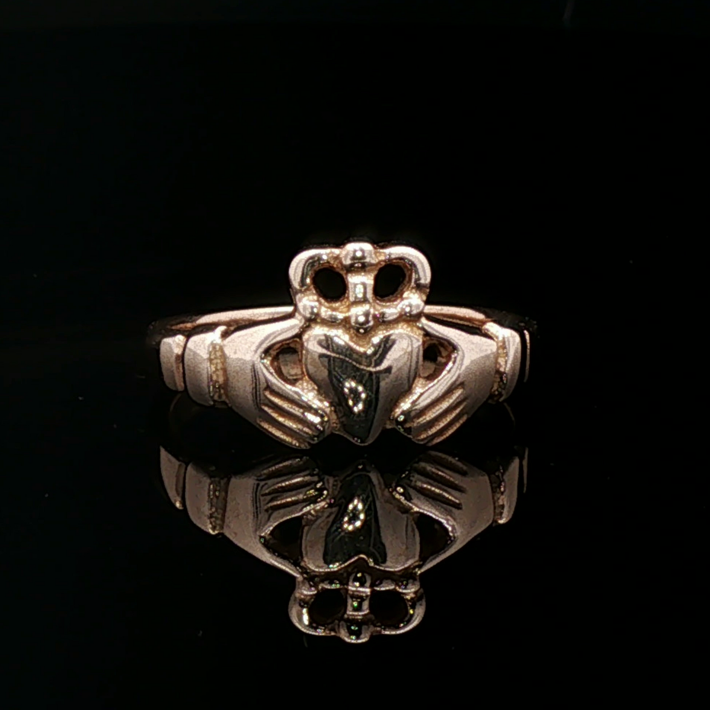 Medium Curled Crown Claddagh Ring in Sterling Silver or Antique Bronze - Le Dragon Argenté
