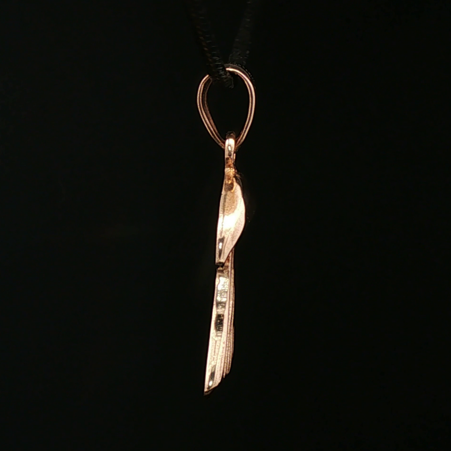 Textured Mushroom Pendant in Antique Bronze - Le Dragon Argenté