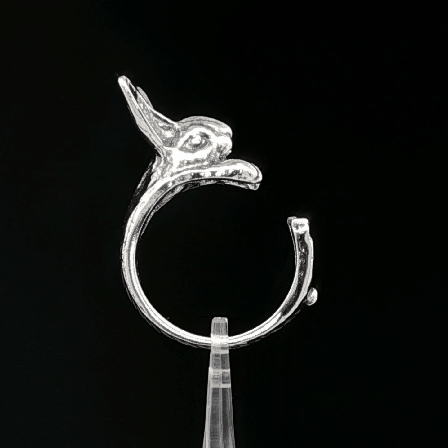 Adjustable bunny rabbit ring by Le Dragon Argenté – cute animal-themed jewellery for nature lovers and whimsical accessory fans.