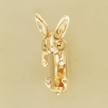 Adjustable bunny rabbit ring by Le Dragon Argenté – cute animal-themed jewellery for nature lovers and whimsical accessory fans.
