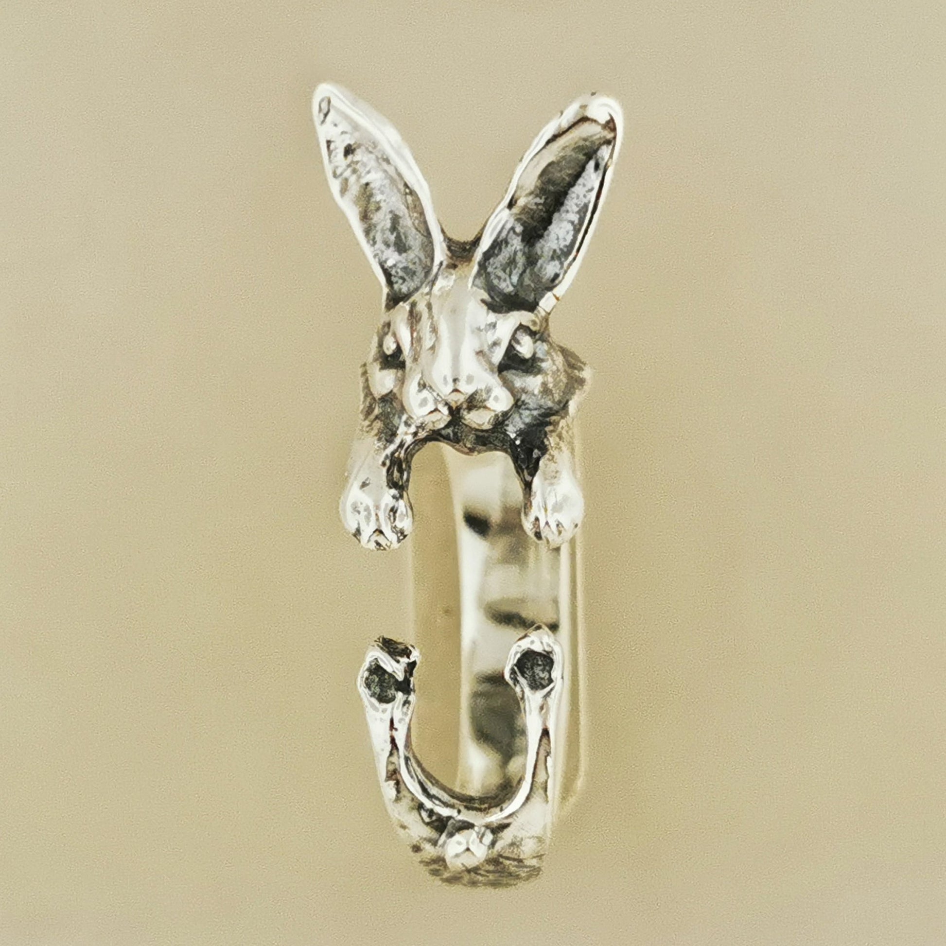 Adjustable bunny rabbit ring by Le Dragon Argenté – cute animal-themed jewellery for nature lovers and whimsical accessory fans.