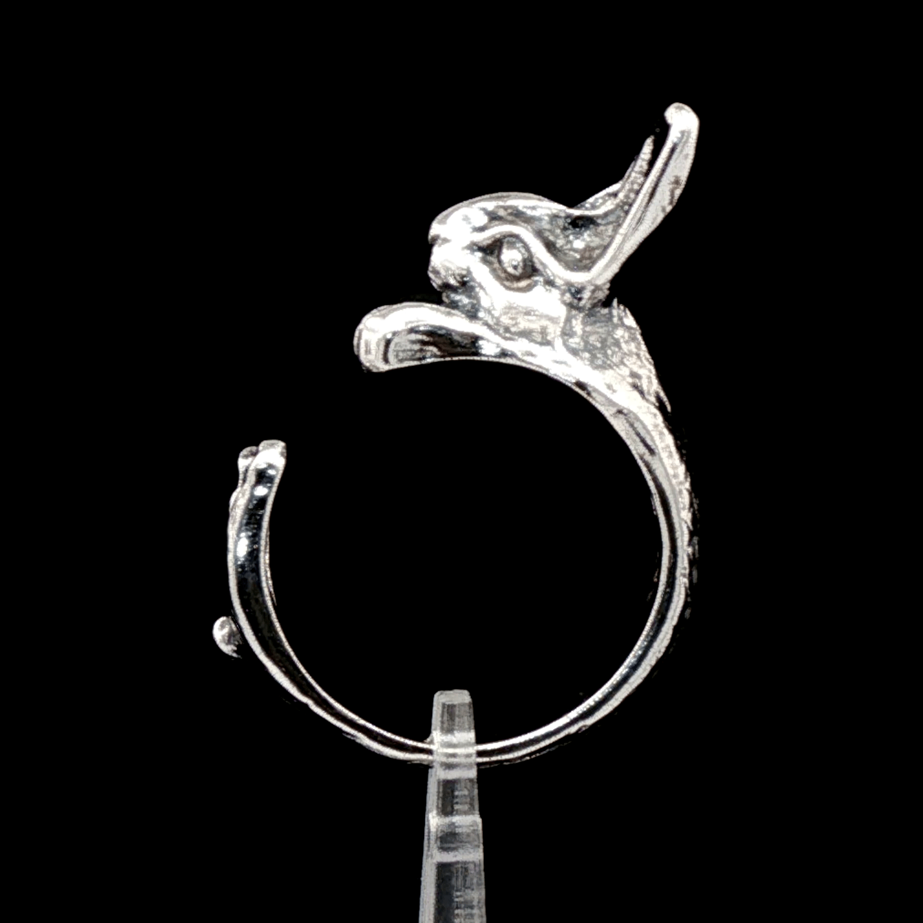 Adjustable bunny rabbit ring by Le Dragon Argenté – cute animal-themed jewellery for nature lovers and whimsical accessory fans.