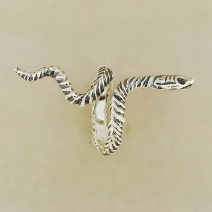 Ajustable Snake Ring Sterling Silver or Antique Bronze - Le Dragon Argenté