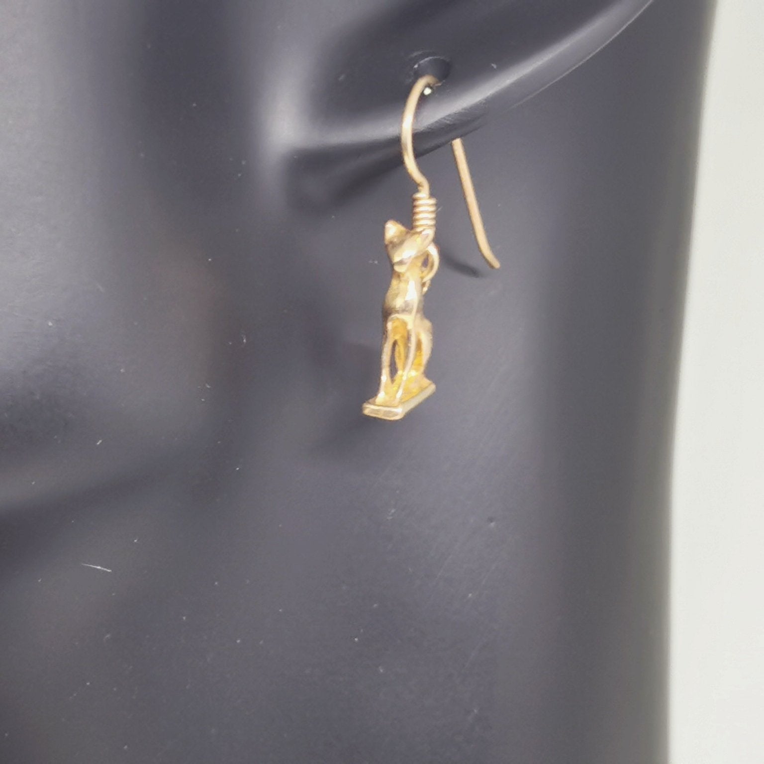 Bastet Cat Charm Earrings in Sterling Silver or Antique Bronze - Le Dragon Argenté