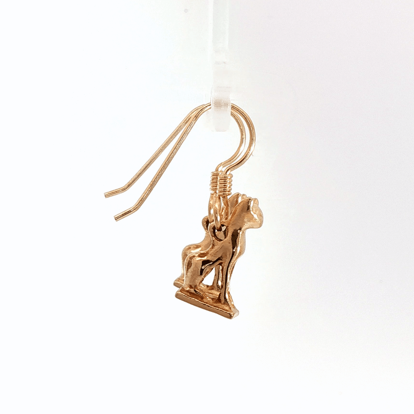 Handcrafted Bastet Cat Charm Earrings in antique bronze by Le Dragon Argenté. Inspired by the Egyptian goddess Bastet, symbol of protection, joy, and feminine strength. These detailed feline earrings are perfect for mythology lovers, cat enthusiasts, and fans of Egyptian-inspired jewelry with spiritual meaning.