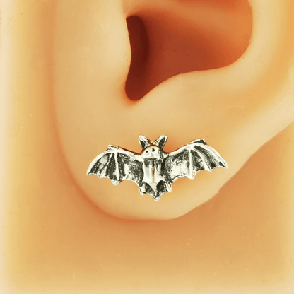 Sterling silver bat stud earrings by Le Dragon Argenté – gothic-inspired handmade jewellery for lovers of fantasy and nocturnal creatures.