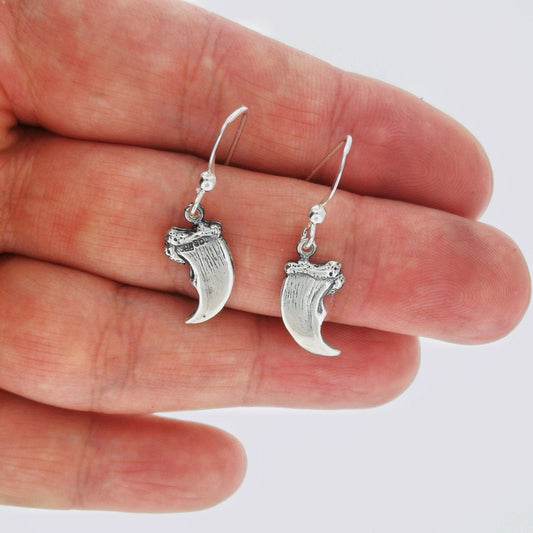 Silver Bear Claw Earrings – Handmade Jewellery for Nature Lovers by Le Dragon Argenté