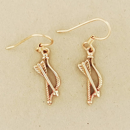 Bow and Arrow Charm Earrings - Le Dragon Argenté