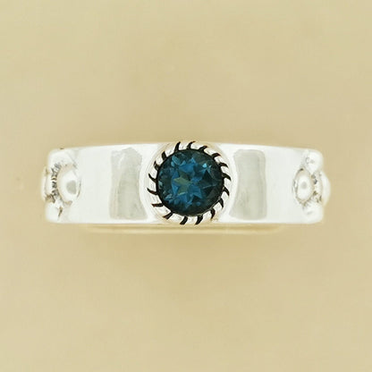 Braidless Howls Moving Castle Ring in Sterling Silver with Natural Gemstones - Le Dragon Argenté