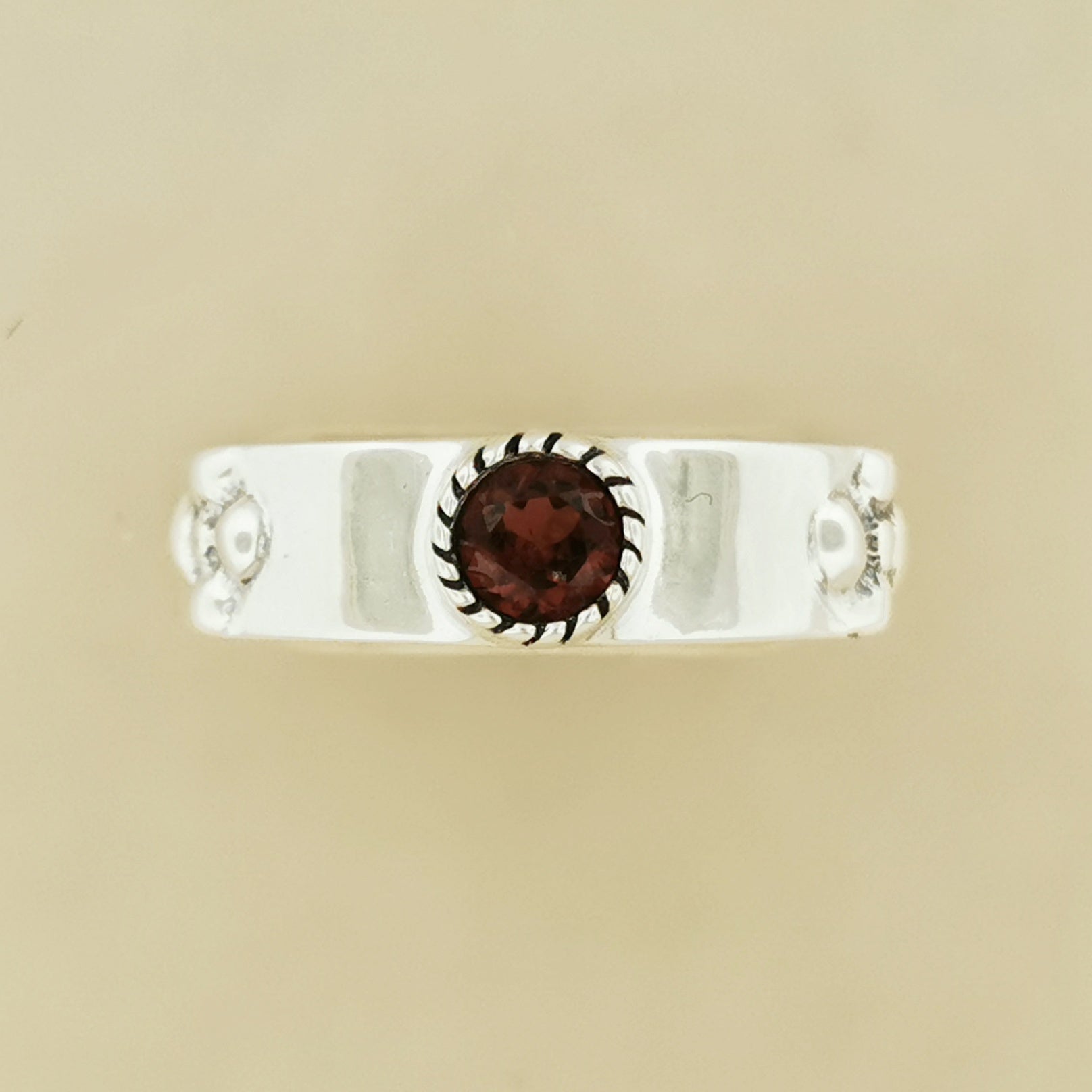 Braidless Howls Moving Castle Ring in Sterling Silver with Natural Gemstones - Le Dragon Argenté