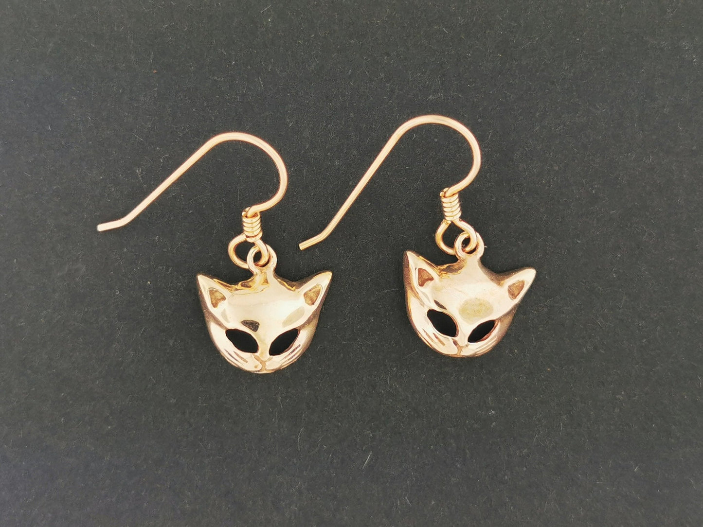 Cat Mask Charm Earrings in Sterling Silver or Antique bronze - Le Dragon Argenté