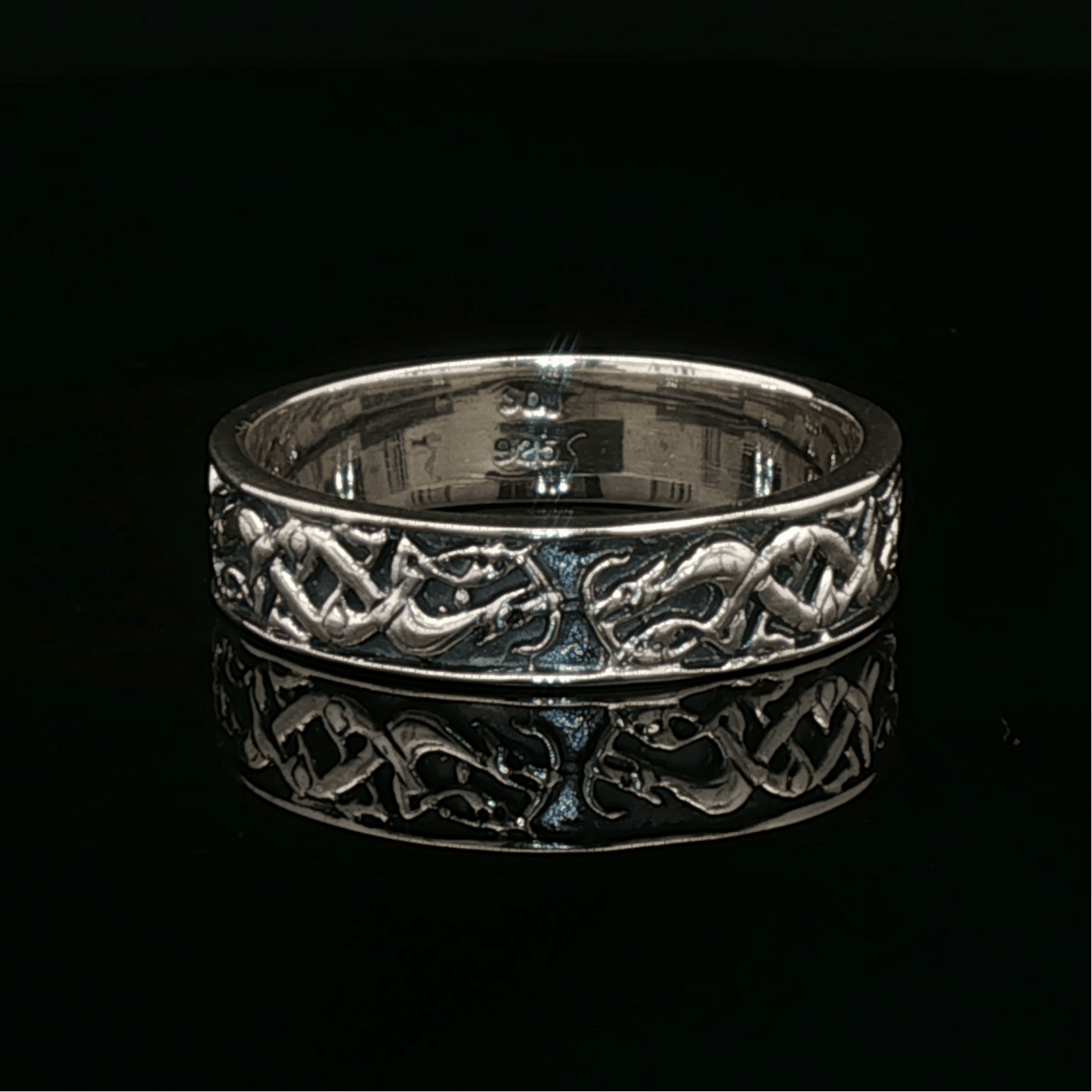 Celtic Hound Band In Sterling Silver - Le Dragon Argenté