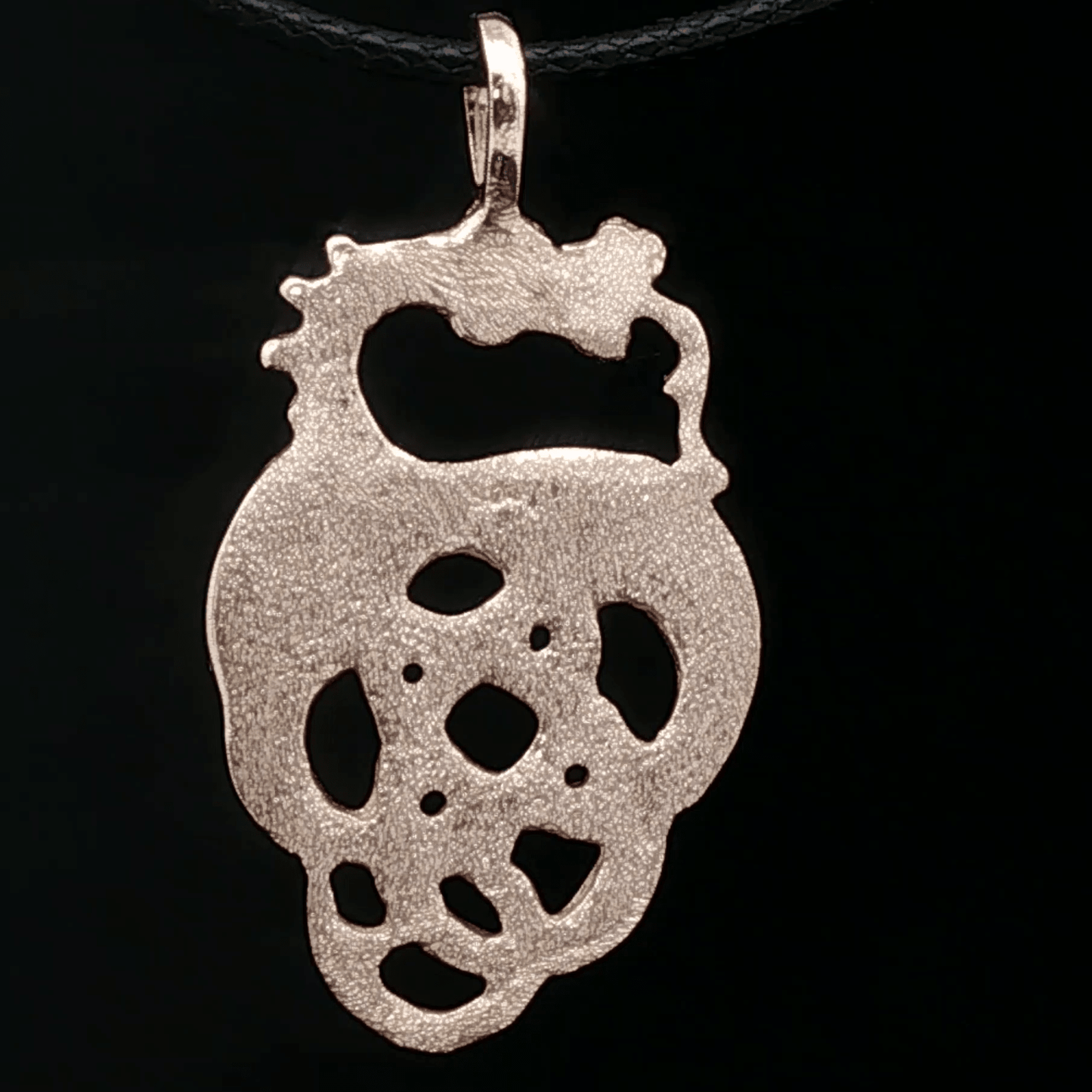 Celtic Knotwork Dragon Pendant in Antique Bronze - Le Dragon Argenté