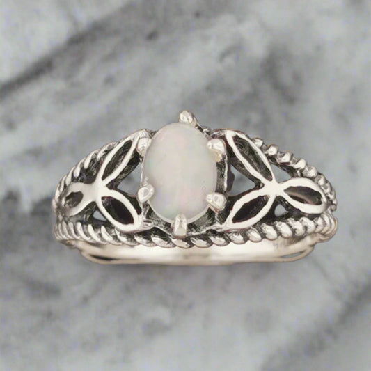 Celtic Triquetra Knotwork Gemstone Ring in Sterling Silver - Le Dragon Argenté