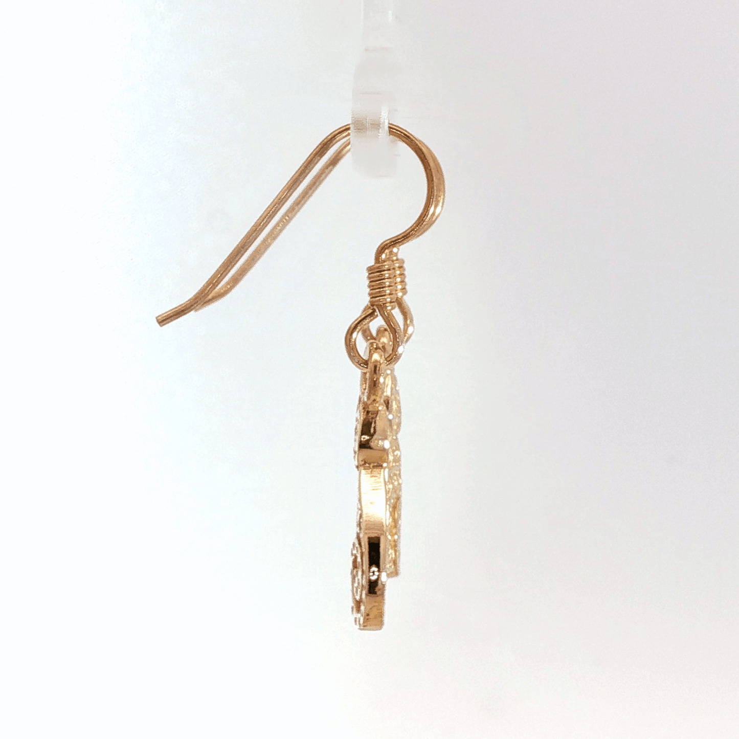 Country style cat charm earrings in antique bronze, rustic feline jewelry, small sitting cat dangle earrings, cottagecore farm aesthetic earrings, minimalist animal lover jewelry for everyday wear by Le Dragon Argenté