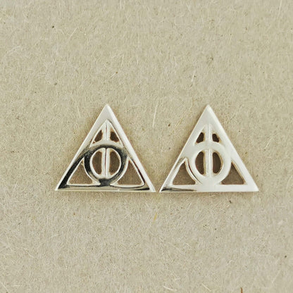 Deathly Wizard Charm Earrings in Sterling Silver or Bronze - Le Dragon Argenté