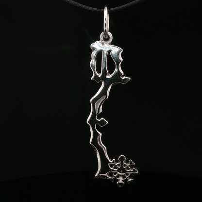 Kingdom Hearts Diamond Dust Keyblade Pendant - Le Dragon Argenté