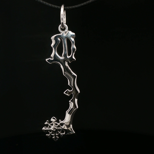 Kingdom Hearts Diamond Dust Keyblade Pendant - Le Dragon Argenté