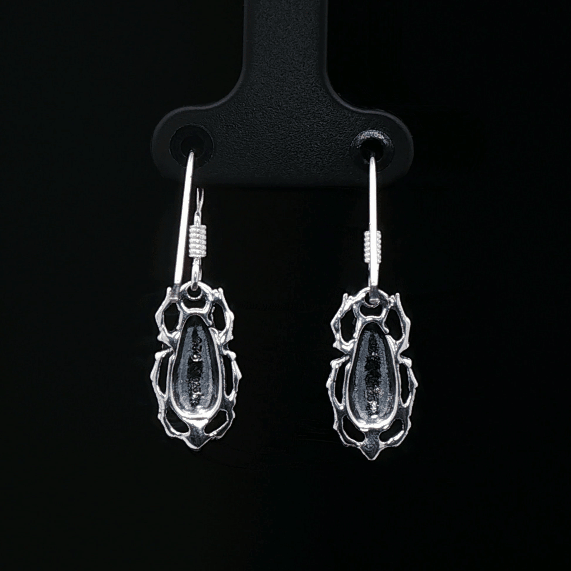 Egyptian Scarab Charm Earrings In Sterling Silver - Le Dragon Argenté