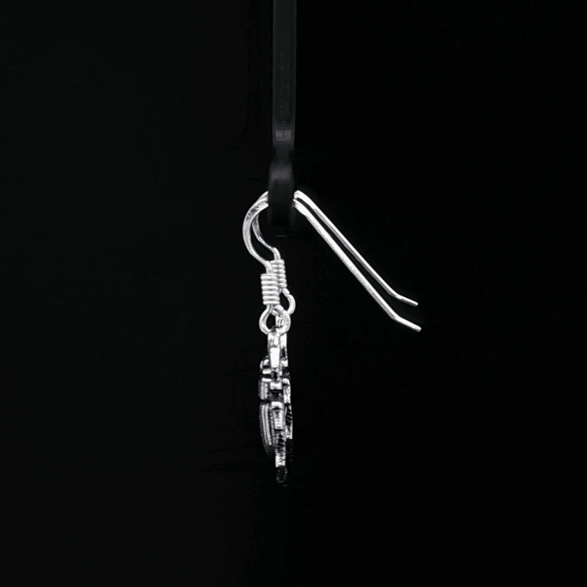 Egyptian Scarab Charm Earrings In Sterling Silver - Le Dragon Argenté