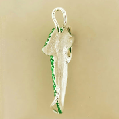 Side View of Elvish Leaf Pendant in Sterling Silver - Le Dragon Argenté