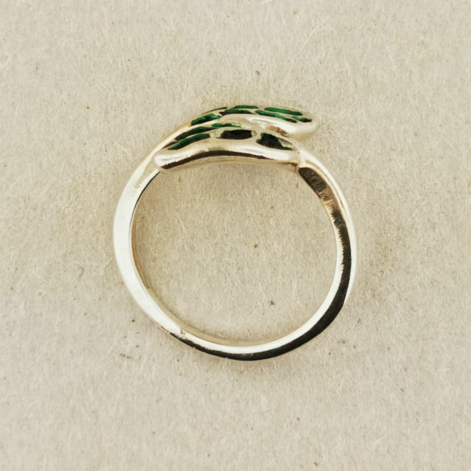 Elvish Leaf Ring in Sterling Silver or Antique Bronze - Le Dragon Argenté