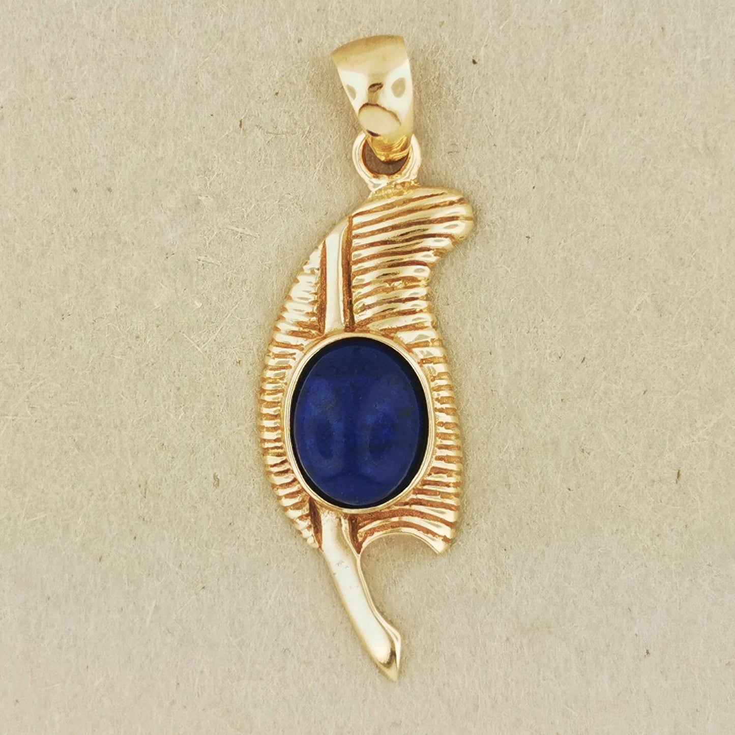 Feather of Ma'at Pendant with Gemstone - Le Dragon Argenté - egyptian - egyptian pendant - feather