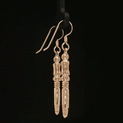 Final Fantasy 7: Crisis Core Genesis Earrings - Le Dragon Argenté