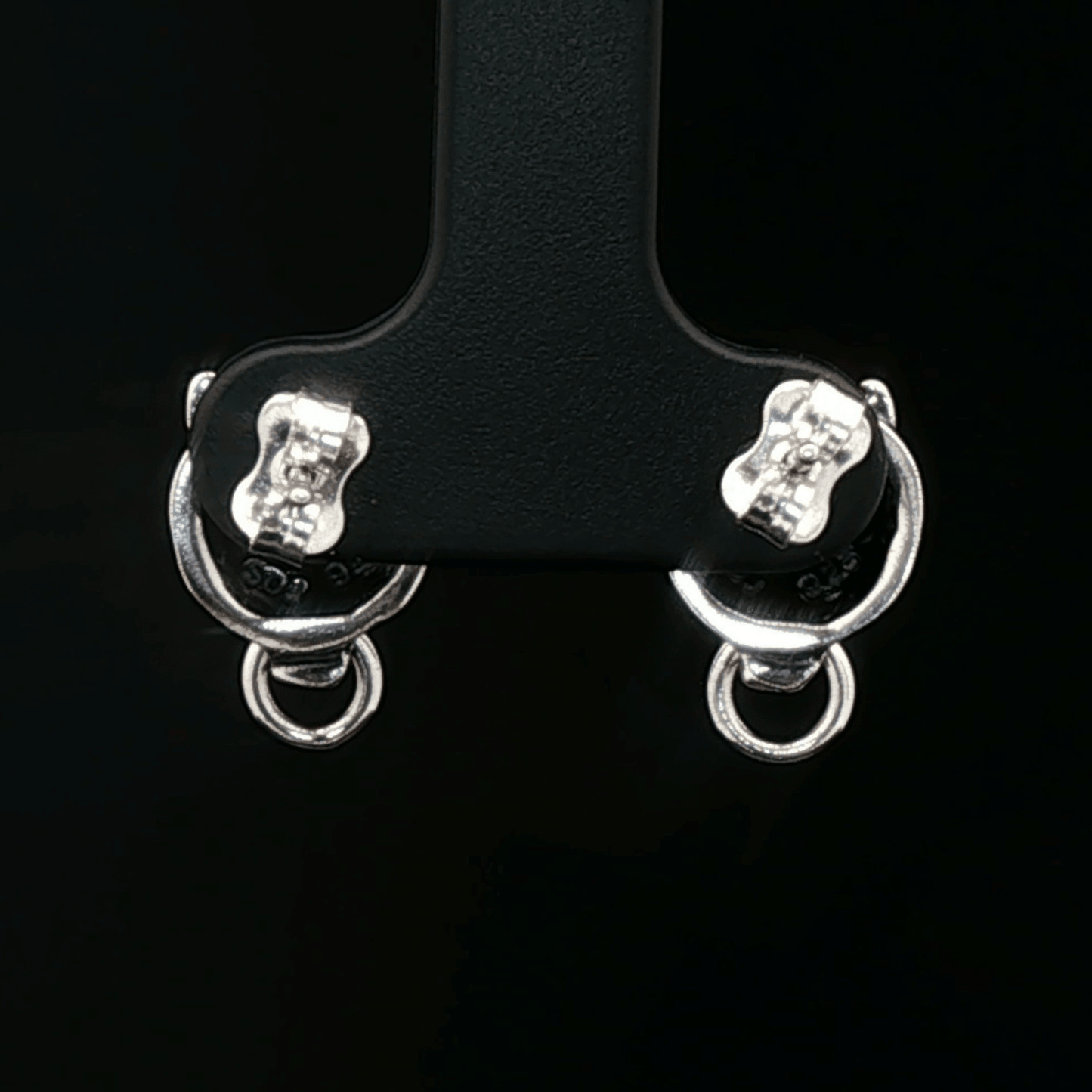 Handmade Sterling silver Fenrir wolf stud earrings inspired by Final Fantasy VII, minimalist gamer jewellery with sleek wolf design by Le Dragon Argenté