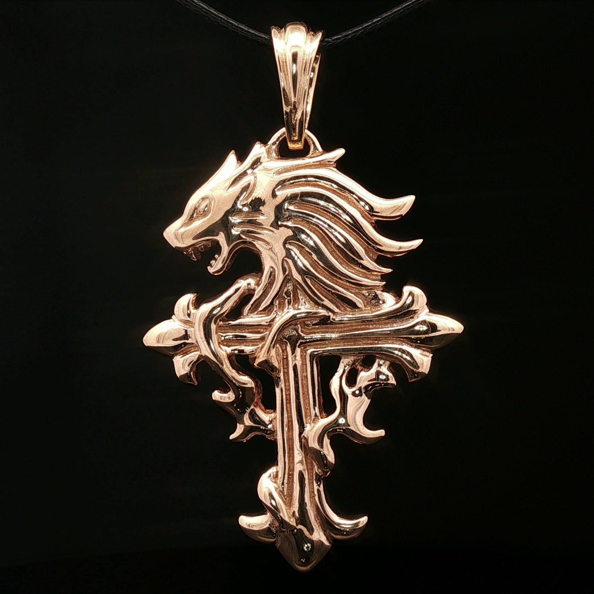 Final Fantasy 8 Squall Griever Pendant in Antique Bronze - Le Dragon Argenté