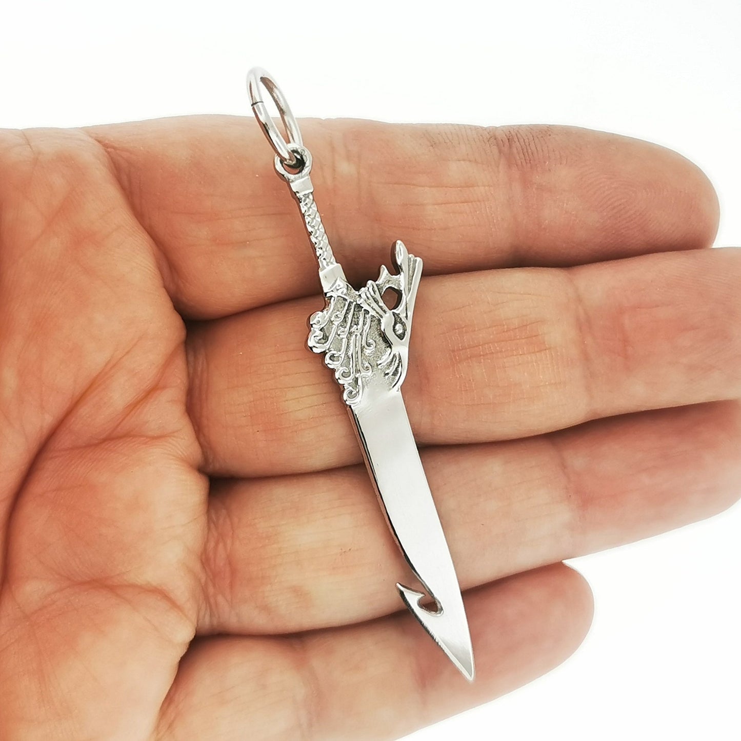 Final Fantasy X Brotherhood Sword Pendant In Stainless Steel - Le Dragon Argenté