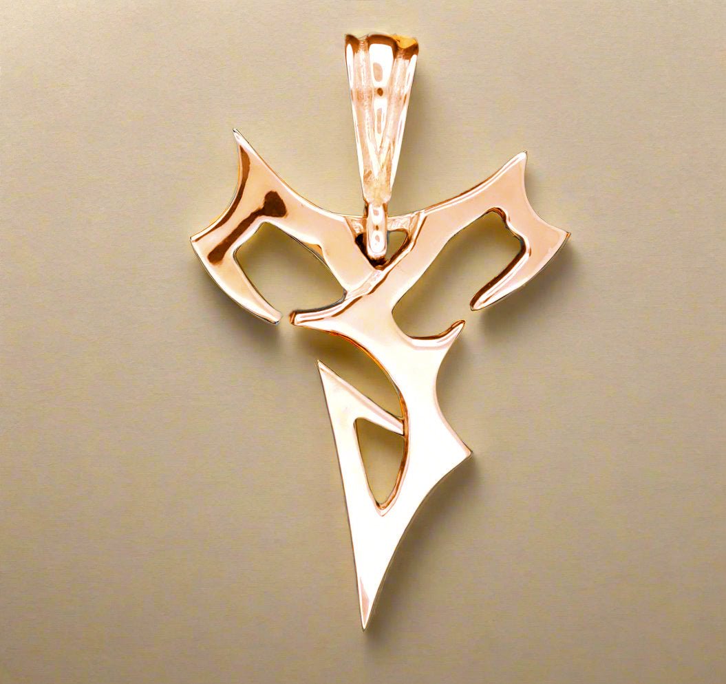 Final Fantasy X Tidus Pendant in Gold - Le Dragon Argenté