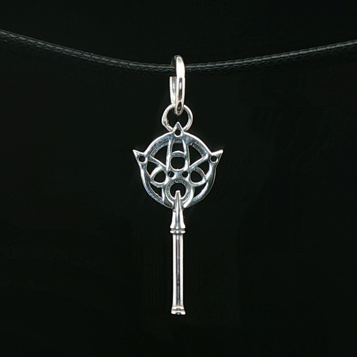 Final Fantasy X Yuna Wand Charm Pendant - Le Dragon Argenté - FFX Charm Pendant - FFX earrings - FFX wands