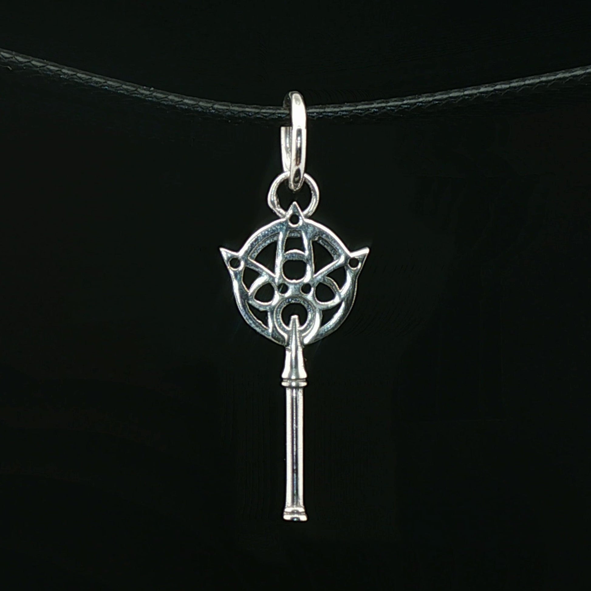 Final Fantasy X Yuna Wand Charm Pendant - Le Dragon Argenté - FFX Charm Pendant - FFX earrings - FFX wands