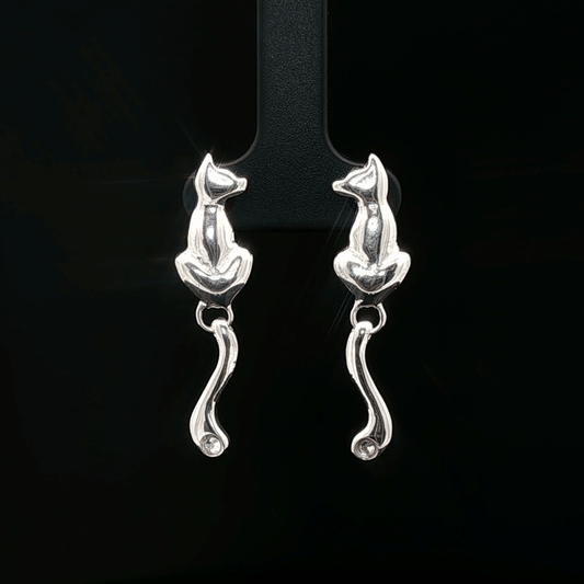 Final Fantasy XIII - 2 Serah Cat Earrings in Sterling Silver - Le Dragon Argenté