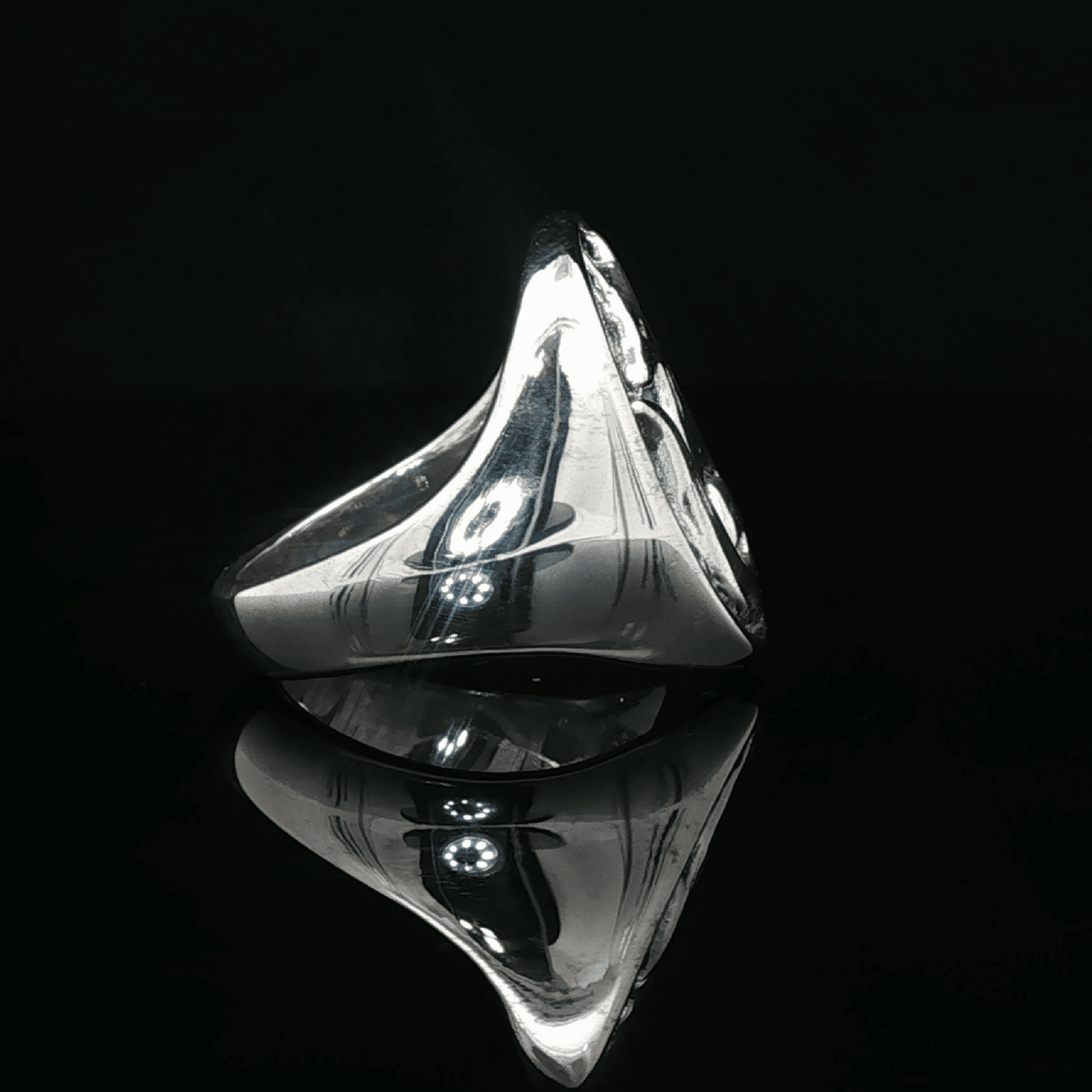 Fox Signet Ring in Sterling Silver - Le Dragon Argenté