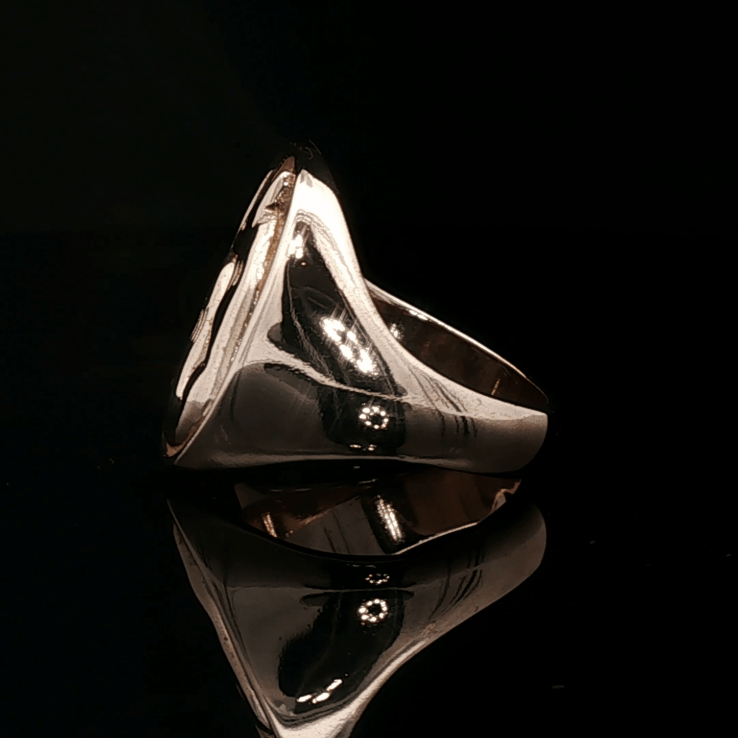 Fox Signet Ring in Antique Bronze - Le Dragon Argenté
