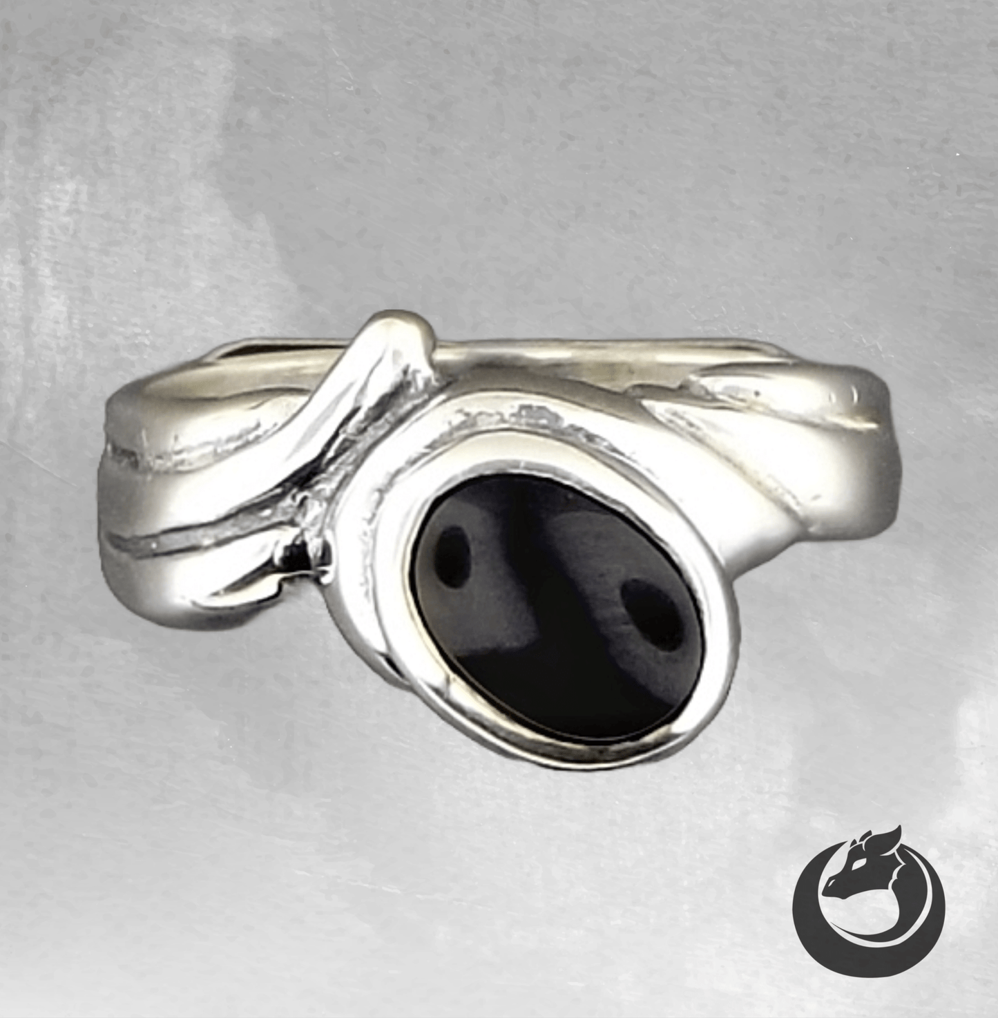 Freeform Geometric Ring with Oval Gemstone in Sterling Silver - Le Dragon Argenté