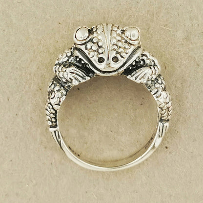 Frog Ring in 925 Silver or Bronze, Frog Lover Jewelry Gift, Retro Style Frog Ring, 3D Animal Ring Jewelry, Silver Frog Jewellery, Animal Lover Gift, Silver Frog Ring, Frog Lover Jewelry, Frog Lover Jewellery, 3D Frog Ring, Frog Lover Ring