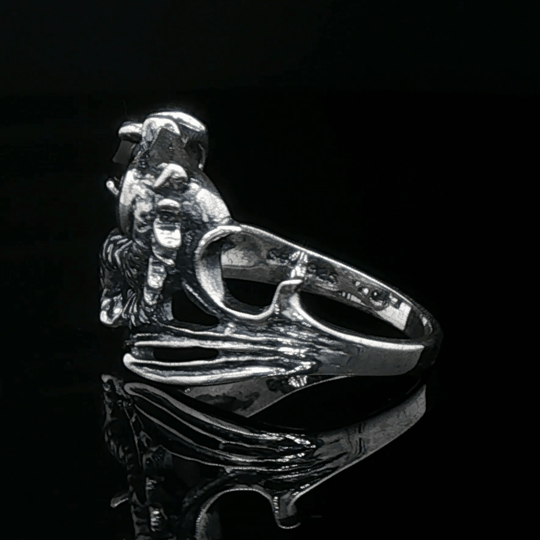 Gemstone Dragon Ring in Sterling Silver - Le Dragon Argenté