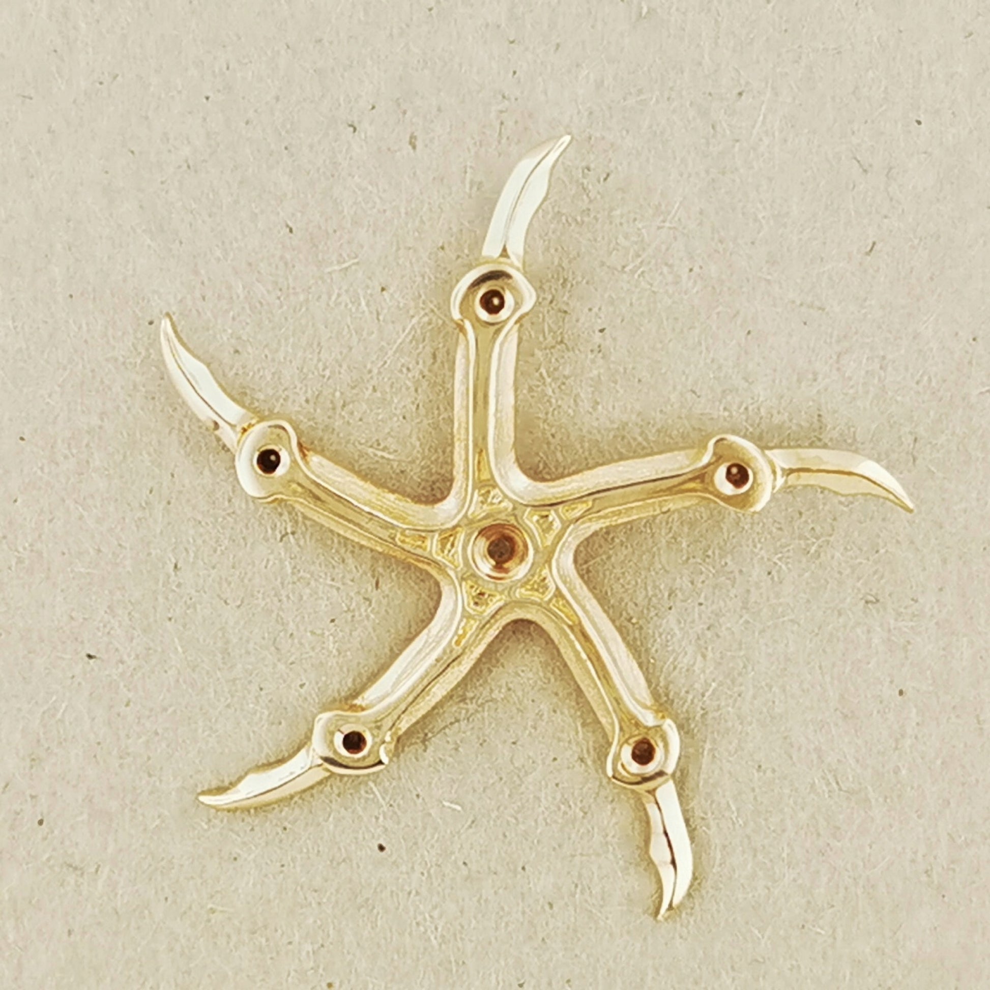 Krull Glaive Pendant in 925 Silver or Antique Bronze, Throwing Star Pendant Necklace, 80s Sci-Fi Pendant, Pop Culture Movie Pendant, Geeky Gift For Him, Bronze Krull Pendant, Pop Culture Geek Pendant, Bronze Movie Pendant, Bronze Krull pendant