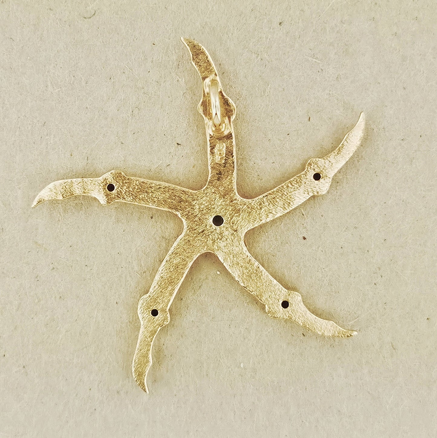 Krull Glaive Pendant in 925 Silver or Antique Bronze, Throwing Star Pendant Necklace, 80s Sci-Fi Pendant, Pop Culture Movie Pendant, Geeky Gift For Him, Bronze Krull Pendant, Pop Culture Geek Pendant, Bronze Movie Pendant, Bronze Krull pendant